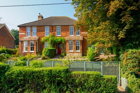 The Manse Canterbury Road, Elham, Canterbury, CT4 6UG
