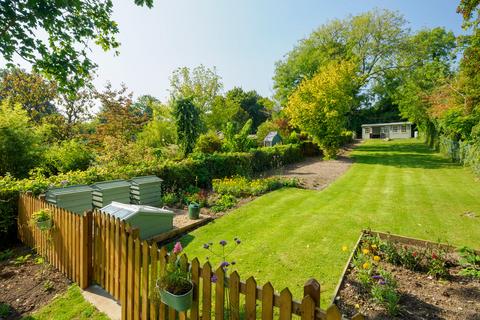 The Manse Canterbury Road, Elham, Canterbury, CT4 6UG