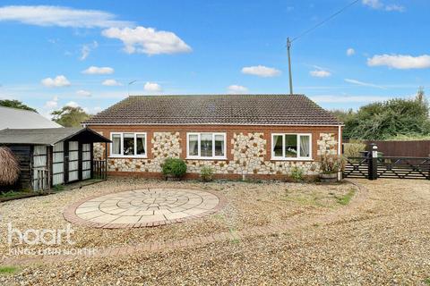 3 bedroom bungalow for sale, Heacham PE31