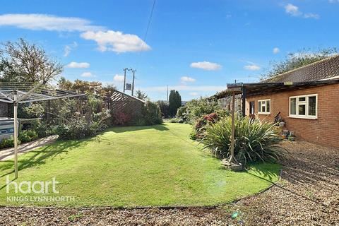 3 bedroom bungalow for sale, Heacham PE31