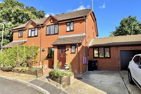 4 bedroom semi-detached house for sale, Egdon Court, Poole BH16