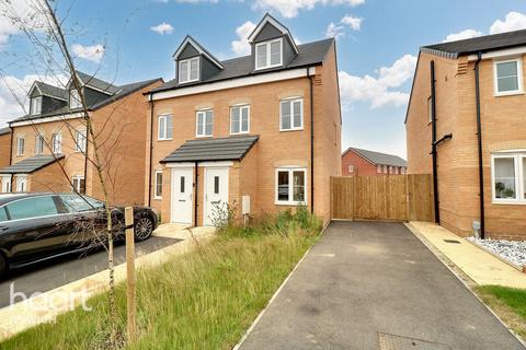 3 bedroom semi-detached house for sale, Campion Street, Felixstowe