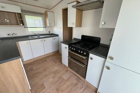 2 bedroom static caravan for sale, Warwick Road Stratford Upon Avon