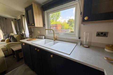 undefined, Warwick Road Stratford Upon Avon
