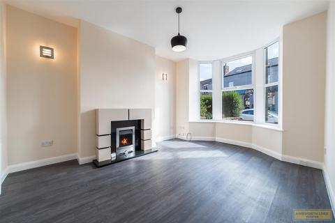 154 Redlam, Blackburn, BB2 1XQ