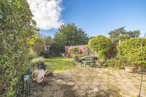 3 bedroom terraced house for sale, Pemberton Road, Slough SL2