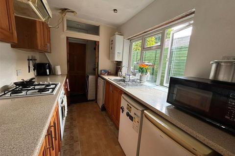 undefined, London CR2