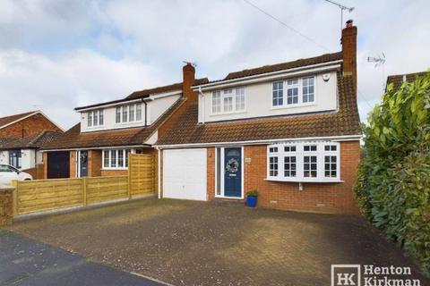 4 bedroom detached house for sale, Norsey View Drive, Billericay