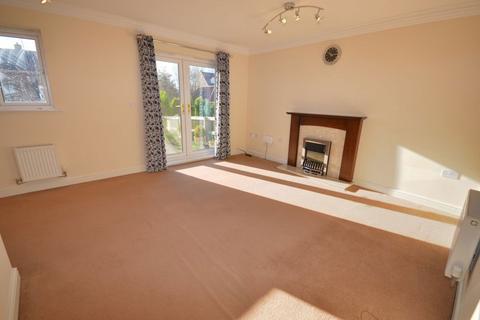 2 bedroom townhouse to rent, Hall Garth Mews, Sherburn in Elmet, LS25