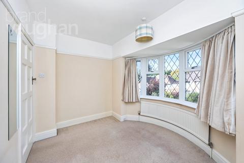 18 Withdean Crescent, Brighton, BN1 6WH