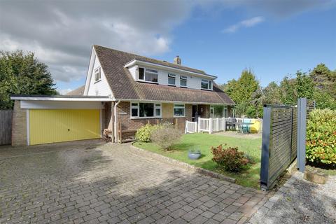 4 bedroom detached house for sale, Birchington Close, Bexhill-On-Sea