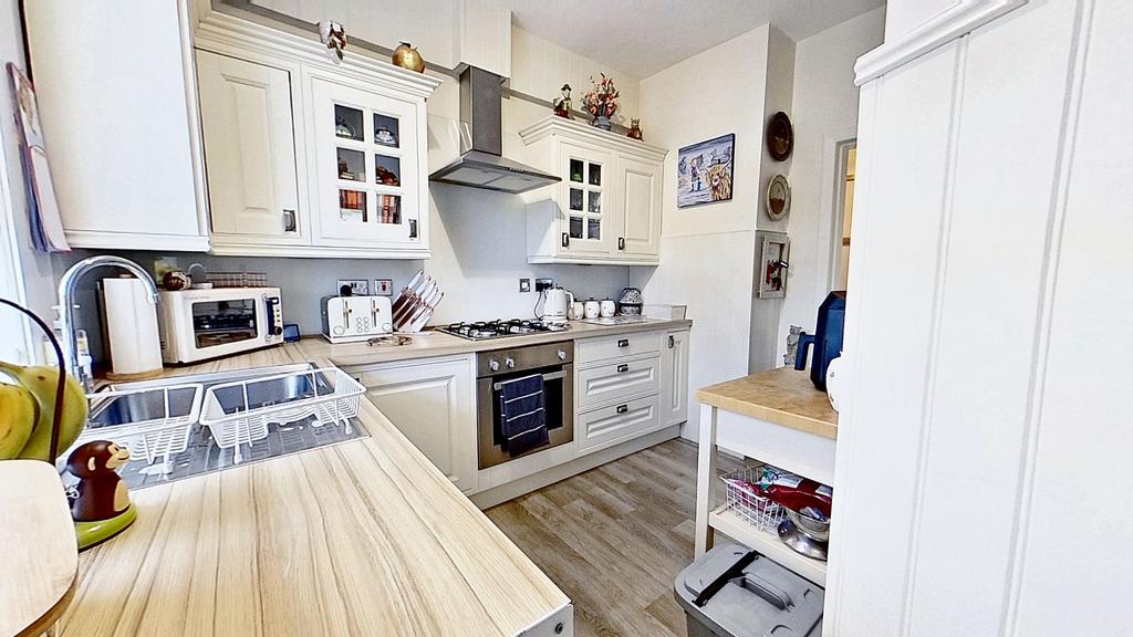 Fitted Kitchen