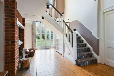 6 bedroom detached house for sale, Copthorne Bank, Crawley RH10