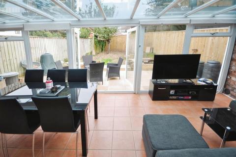 3 bedroom house for sale, Elliott Close, Exeter