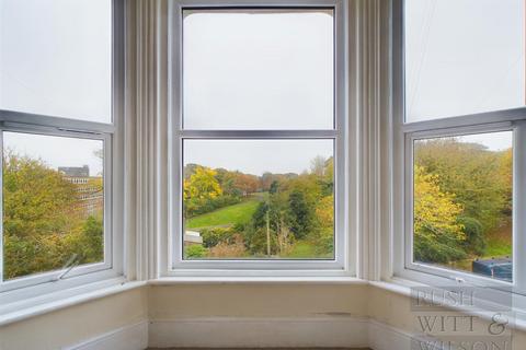 Flat 4, 3 Anglesea Terrace, St Leonards-on-sea, TN38 0QS