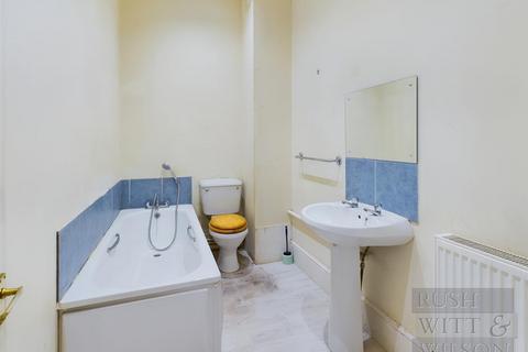 Flat 4, 3 Anglesea Terrace, St Leonards-on-sea, TN38 0QS
