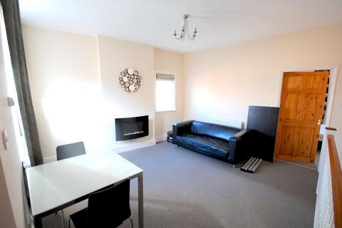 1 bedroom flat to rent, Loughborough, Leicestershire LE11