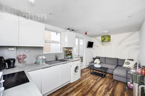 2 bedroom flat to rent, Grand Parade, Brighton, East Sussex, BN2