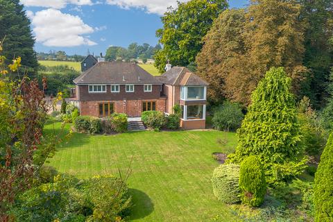 4 bedroom detached house for sale, Henley Road, Maidenhead, SL6