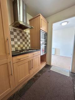 2 bedroom apartment to rent, Ings Road, Wakefield, WF1