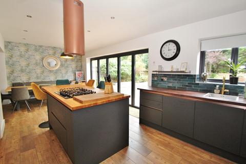 3 bedroom semi-detached house for sale, Ducklington Lane, Witney, OX28