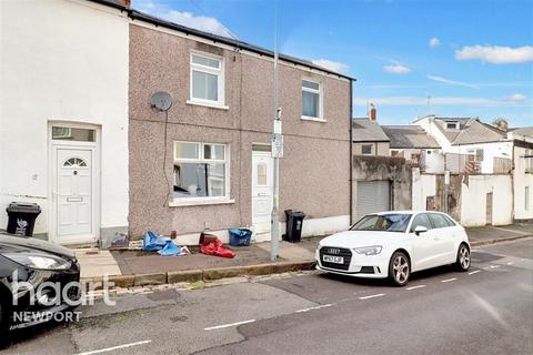 2 bedroom semi-detached house to rent, West Street, Newport