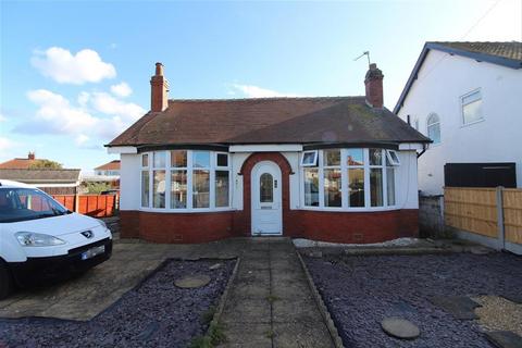 2 bedroom bungalow for sale, Anchorsholme Lane East, Thornton Cleveleys FY5