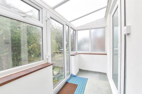 28 Surrenden Crescent, Brighton, BN1 6WF
