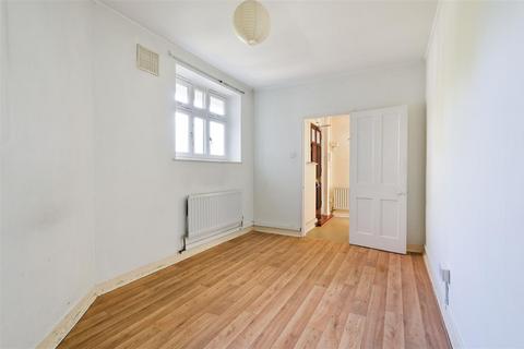 2 bedroom flat for sale, Athlone Street, Kentish Town, NW5