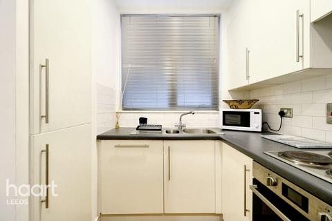 2 bedroom apartment for sale, 2 Crown Street, Leeds