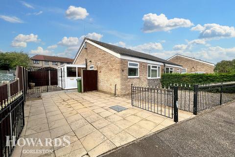 2 bedroom semi-detached bungalow for sale, Hopton Gardens, Hopton