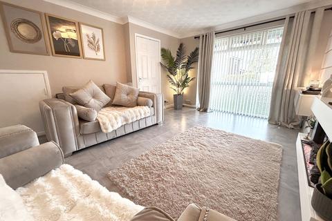 3 bedroom semi-detached house for sale, Ranmore Avenue, Garswood, Wigan, WN4 0RQ