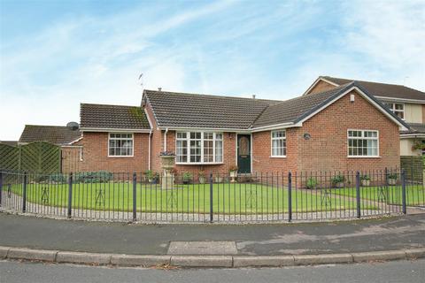 3 bedroom detached bungalow for sale, Wauldby View, Swanland