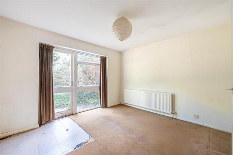 4 bedroom detached house for sale, Acacia Drive, Banstead