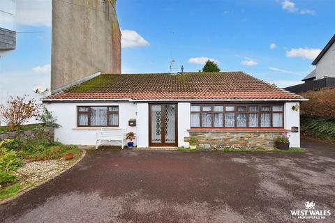 2 bedroom cottage for sale, Heywood Lane, Tenby