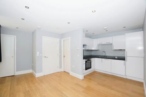 1 bedroom flat to rent, Tower Bridge Road London Bridge SE1