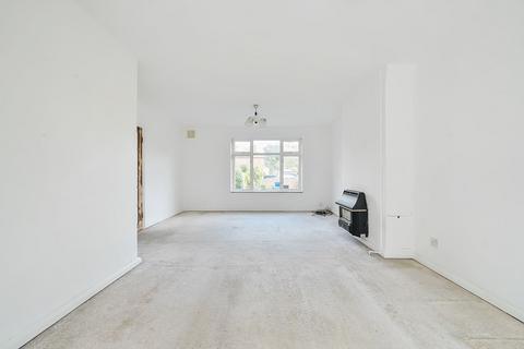 18 Randle Road, Richmond, TW10 7LT