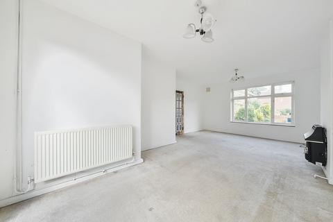 18 Randle Road, Richmond, TW10 7LT