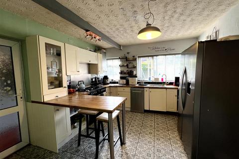 5 Banky Fields, Congleton, CW12 4BZ