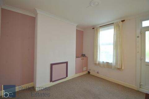 2 bedroom terraced house to rent, Smith Street, Balderton