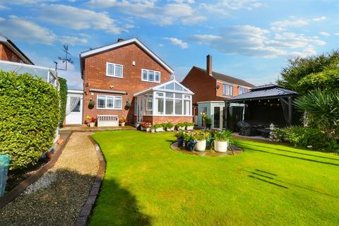 4 bedroom detached house for sale, London Road, Shardlow