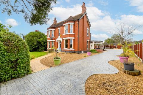 4 bedroom detached house for sale, Oaklands, Manor Avenue, Crewe