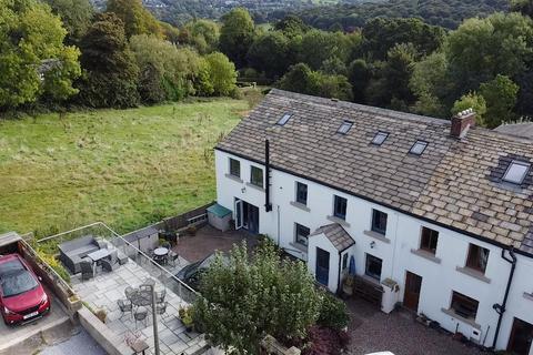 3 bedroom character property for sale, Grasscroft, Almondbury, Huddersfield, HD5 8XG