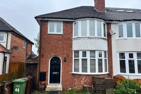 3 bedroom semi-detached house to rent, Lighthorne Road, Solihull B91