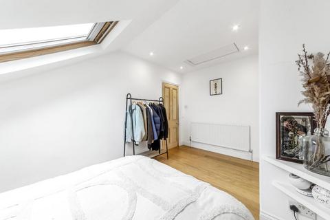 1a Rockmount Road, London, SE19 3SZ