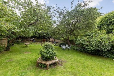 Flat 2, 44 Harold Road, London, SE19 3PL