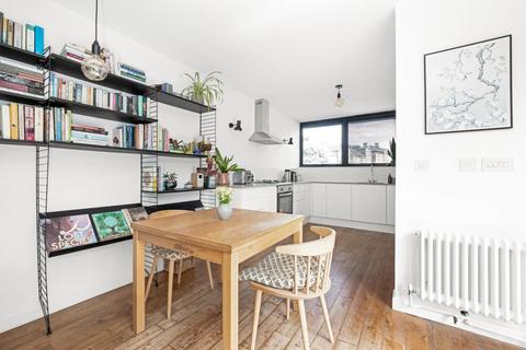 1 Alexandra Walk, London, SE19 1AL