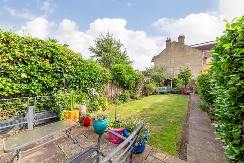 38 Westbury Road, London, SE20 7QH