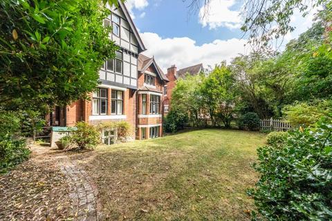 43b Crystal Palace Park Road, London, SE26 6UR