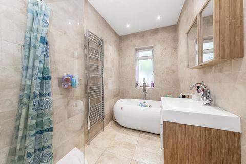 43b Crystal Palace Park Road, London, SE26 6UR